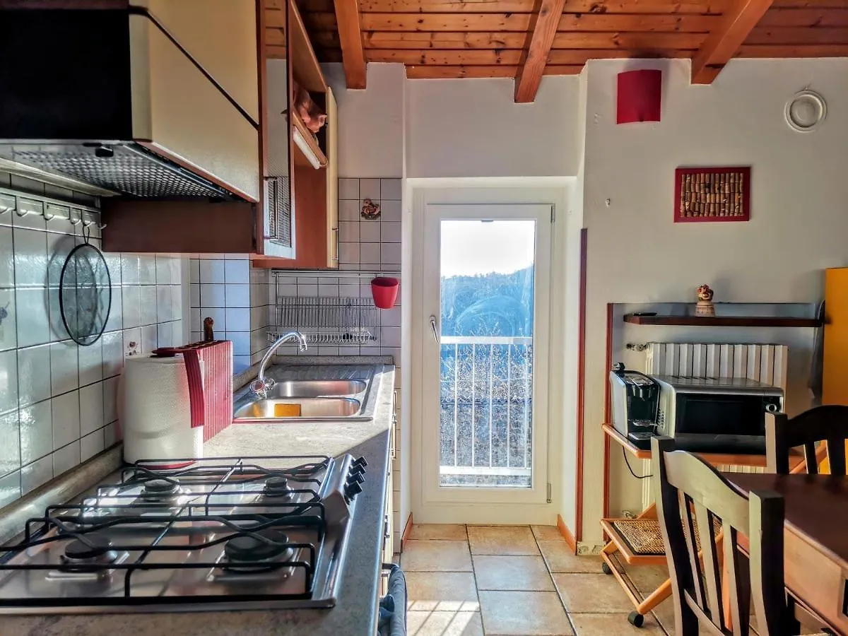 Ca Del Vecchio Apartment Ponte Nizza Italy